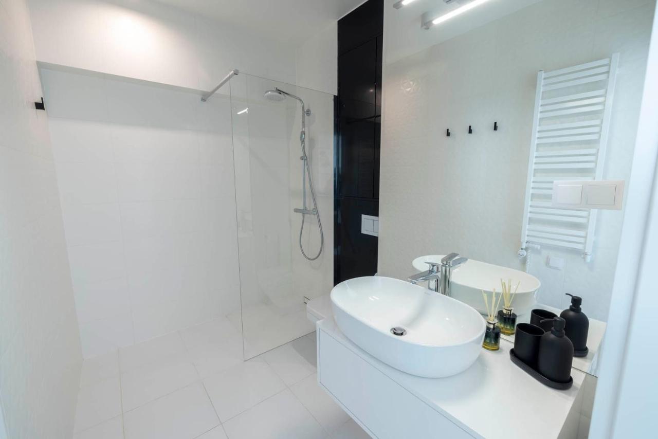 Wave Private Apartament - Sea View Miedzyzdroje Dış mekan fotoğraf